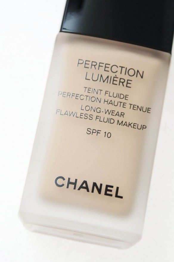 Chanel perfection lumiere review